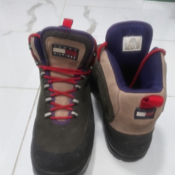 Mens Tommy Hilfiger Mountaneer Boots 12..HOLIDAY SALE***** - Picture 6 of 12